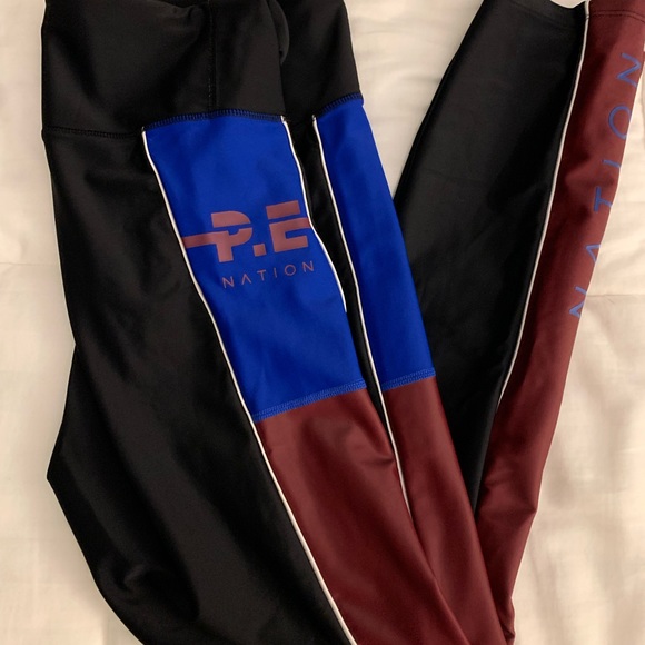 PE NATION Limits Legging Black/maroon - Picture 1 of 6